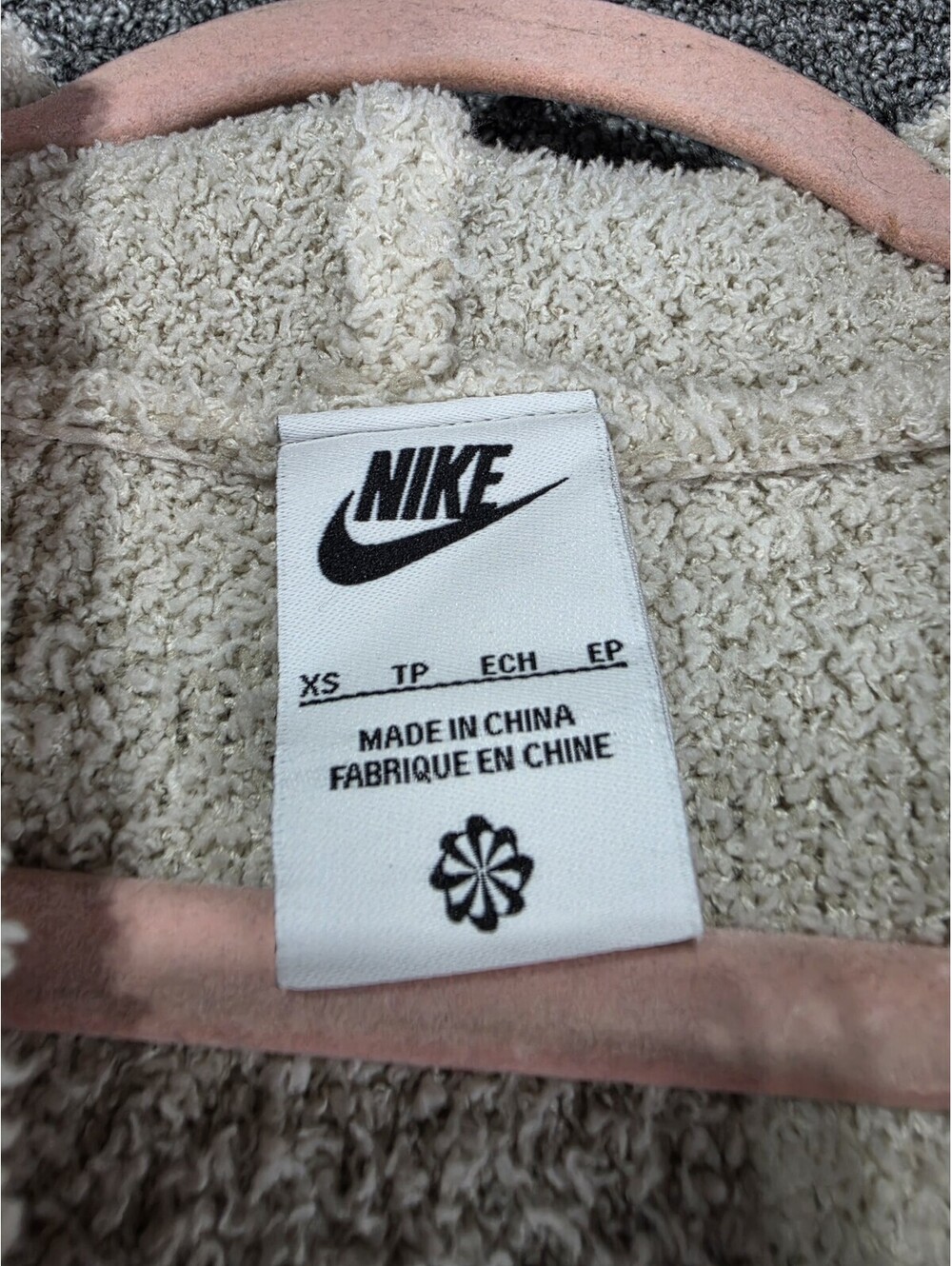 Nike Sportswear Phoenix Cozy Boucle White Long Knit Cardigan, Size XS - Picture 5 of 12